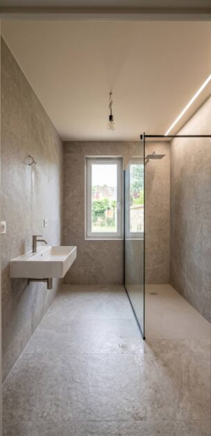 Rénovation salle-de-bain douche itlaienne